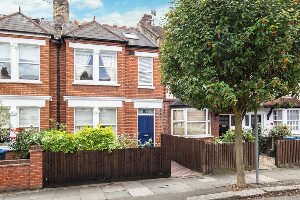Property photo 1 of 8
