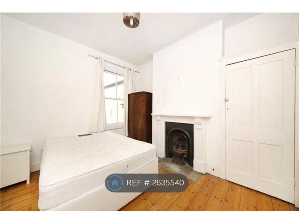 Property photo 3 of 12 Double Bedrrom