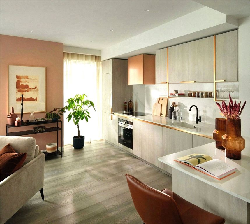 Property photo 3 of 13 Kitchen