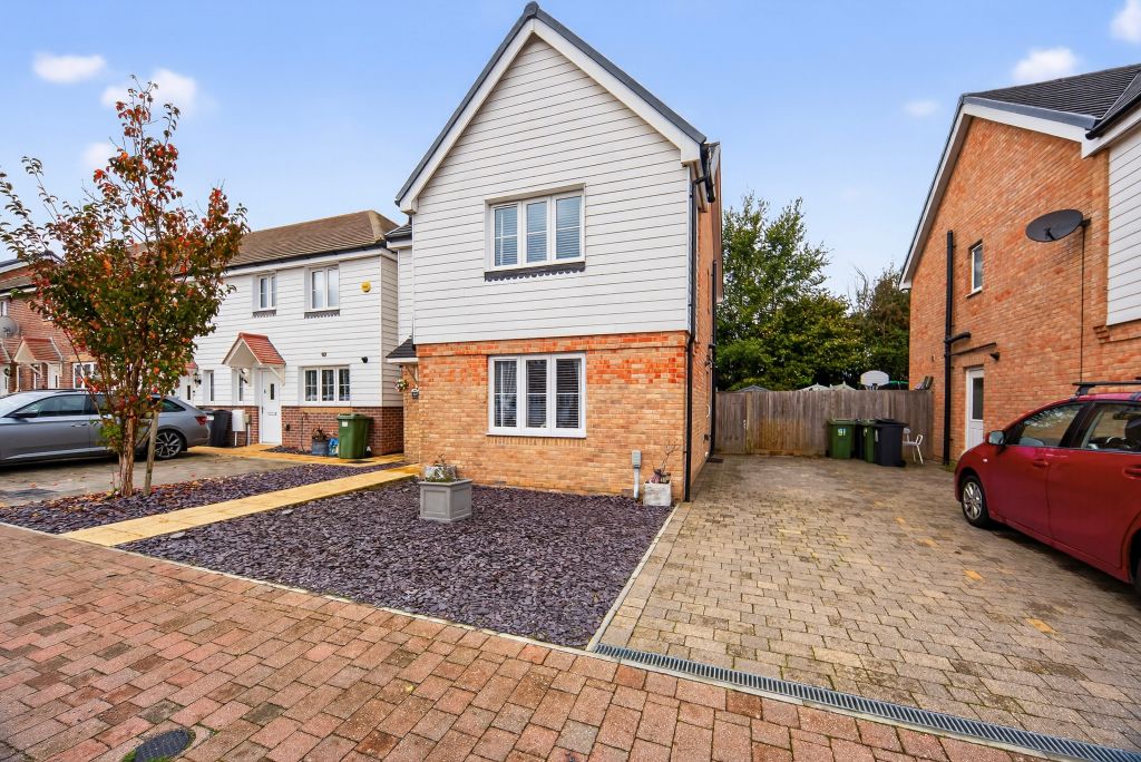 Property photo 1 of 20