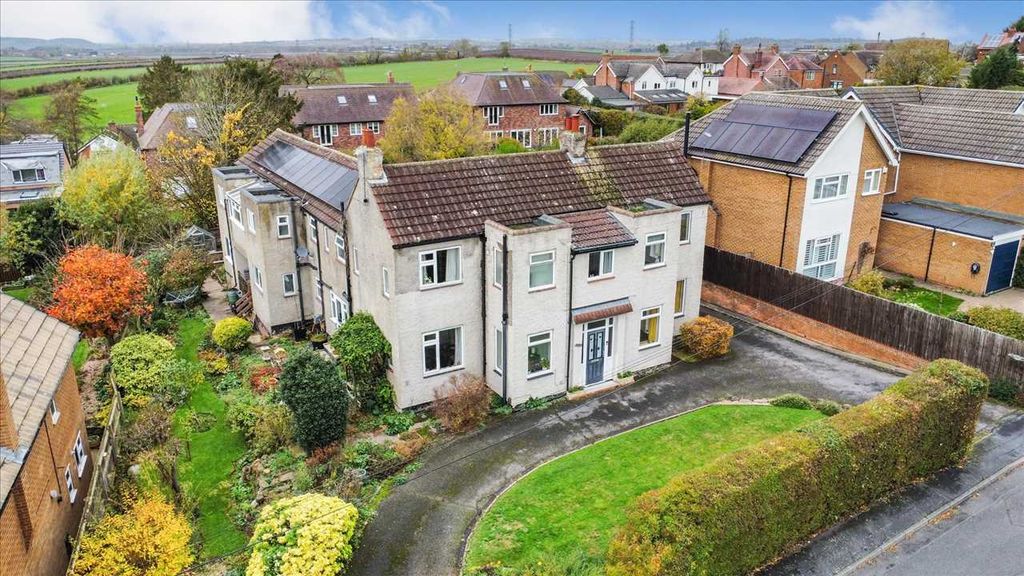 Property photo 1 of 32 Main Picture