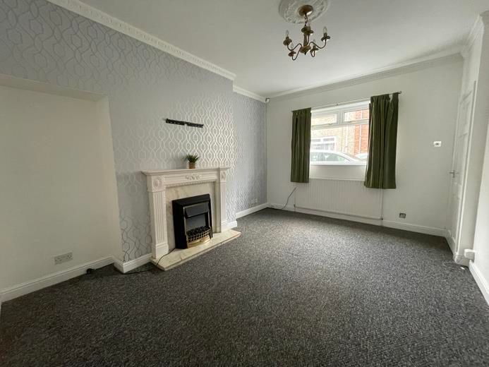 Property photo 2 of 7 Living Room
