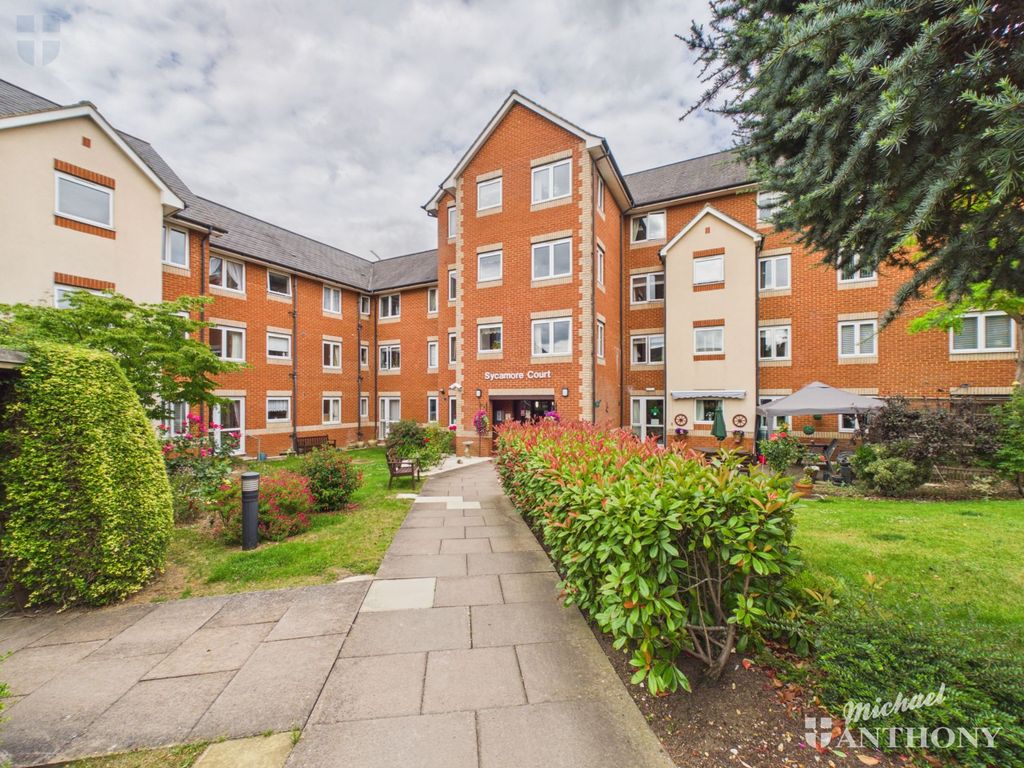 Property photo 1 of 7 Cam03218G0-Pr1079-Still001