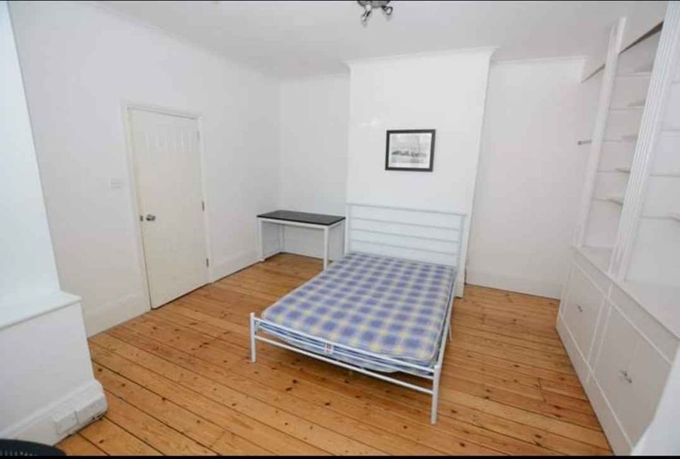 Property photo 3 of 3