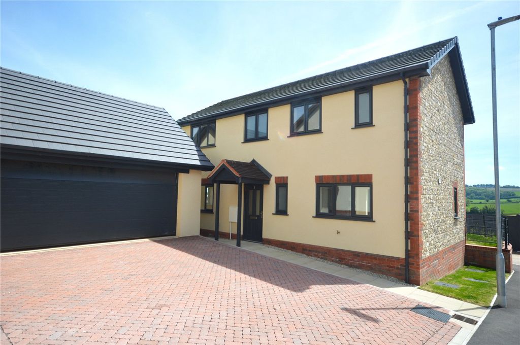 Property photo 1 of 13 Picture No. 23