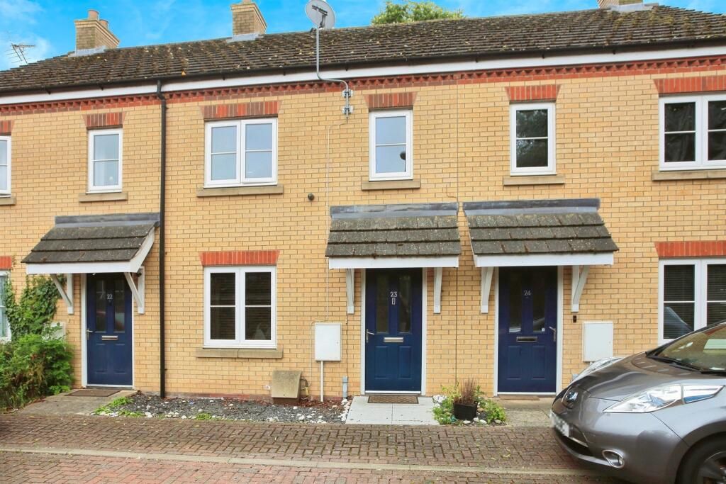 Property photo 2 of 5 Front