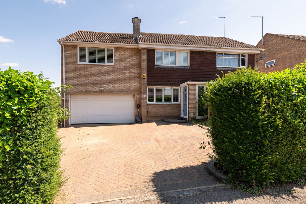 Property photo 3 of 40