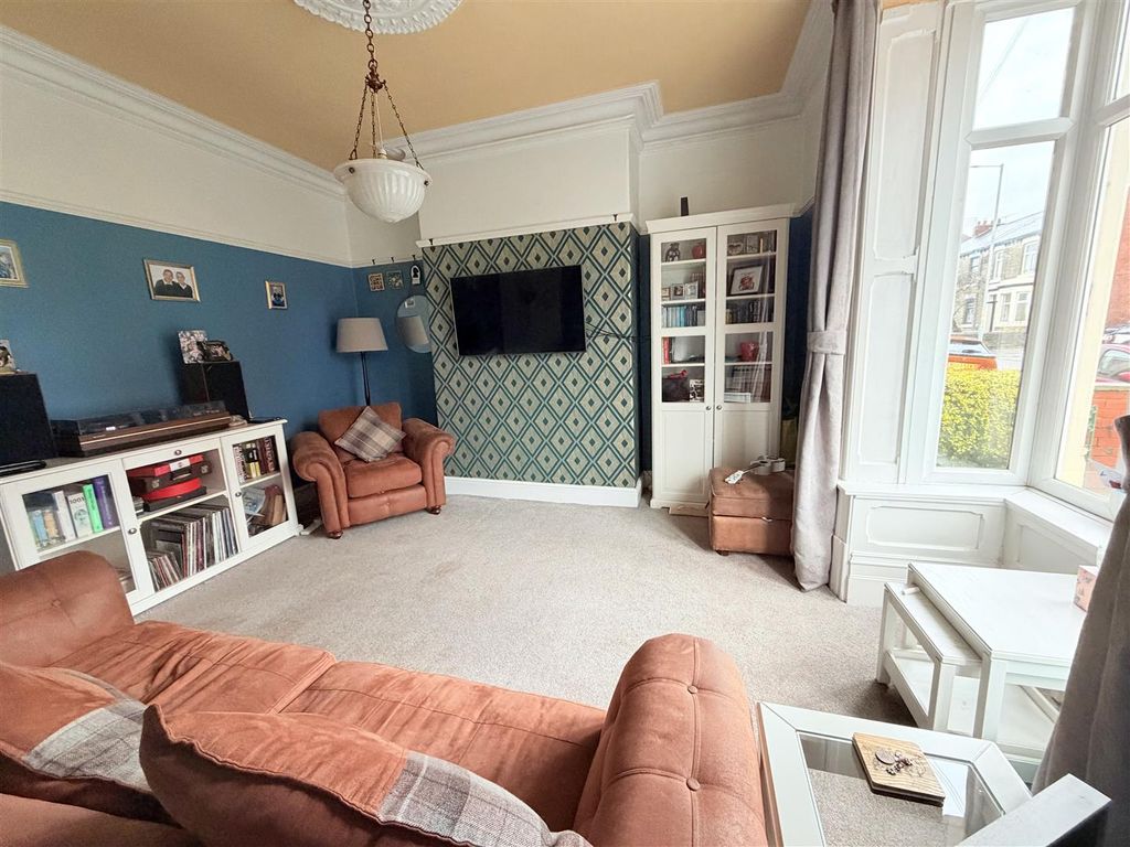 Property photo 2 of 16 Fullsizerender.Jpeg