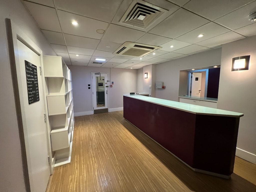 Property photo 3 of 16 Photo 37