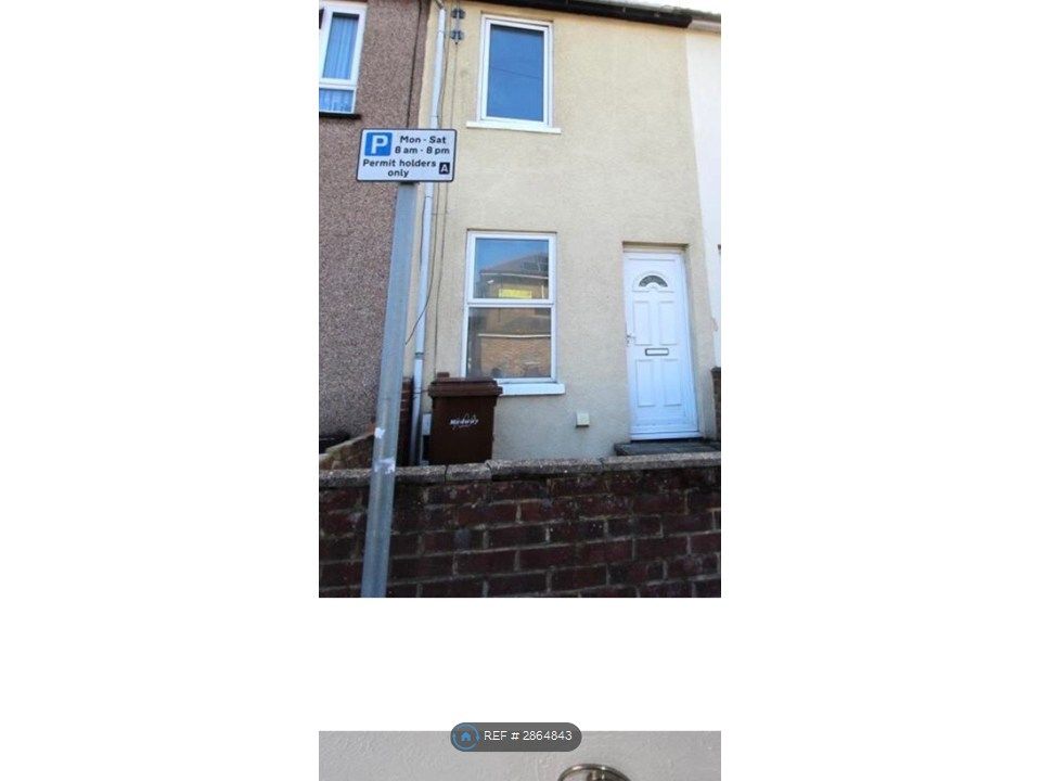 Property photo 2 of 6