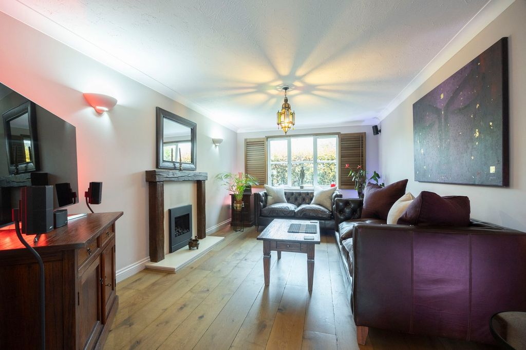 Property photo 3 of 15