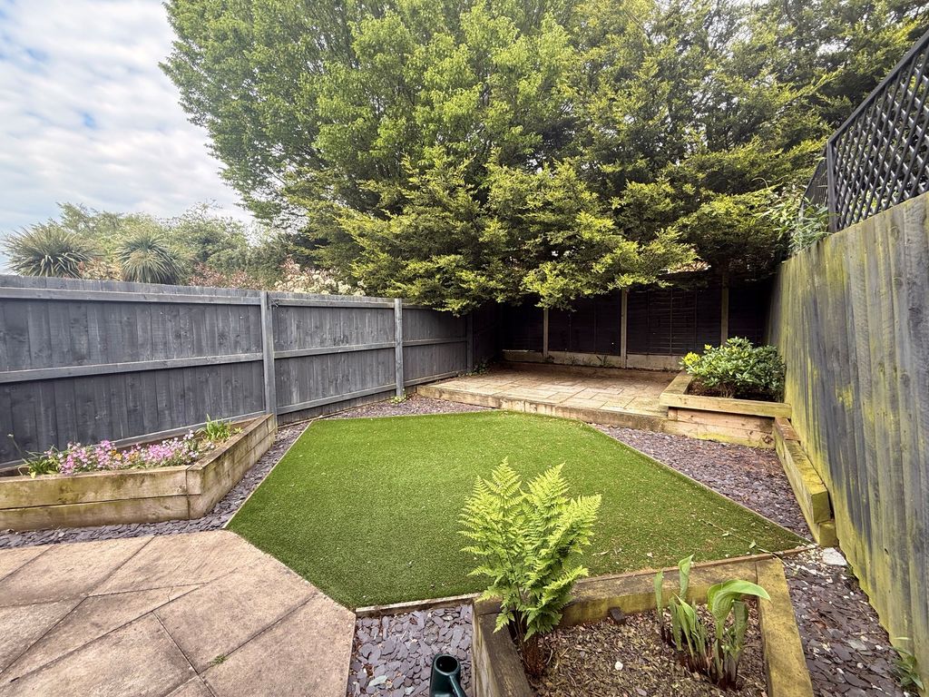 Property photo 2 of 14