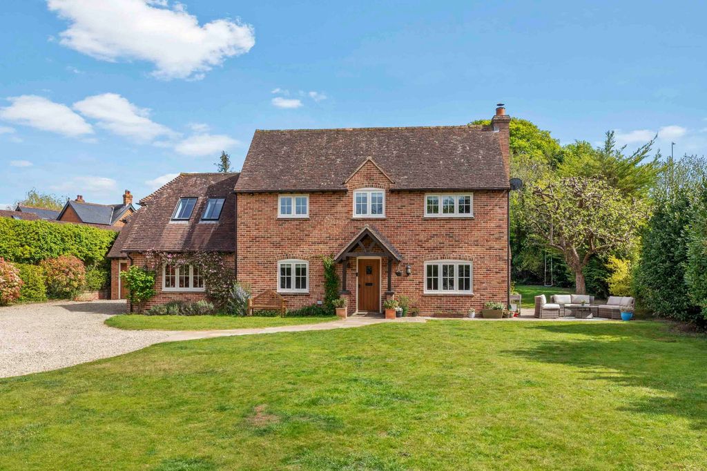 Property photo 2 of 18
