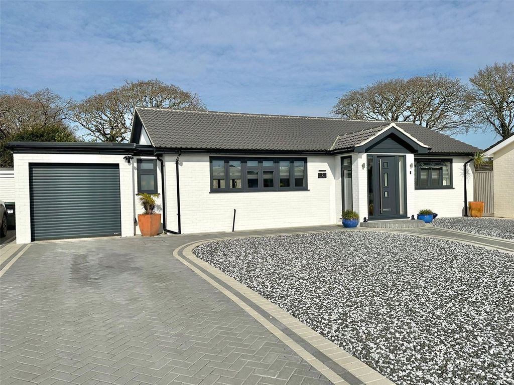 Property photo 1 of 22 Picture No. 17