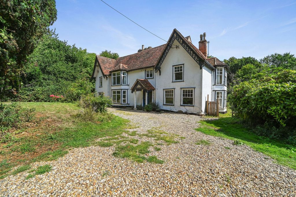 Property photo 2 of 35