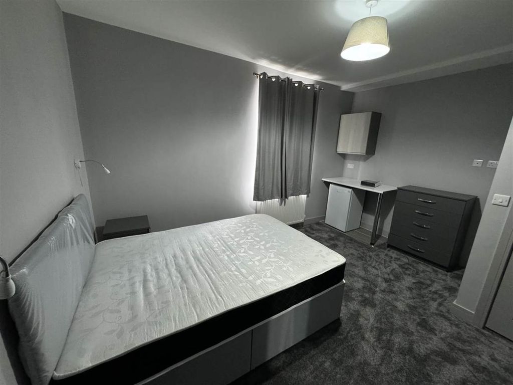 Property photo 3 of 3 Fdlbyxd8P0Wqhntgs_Juya