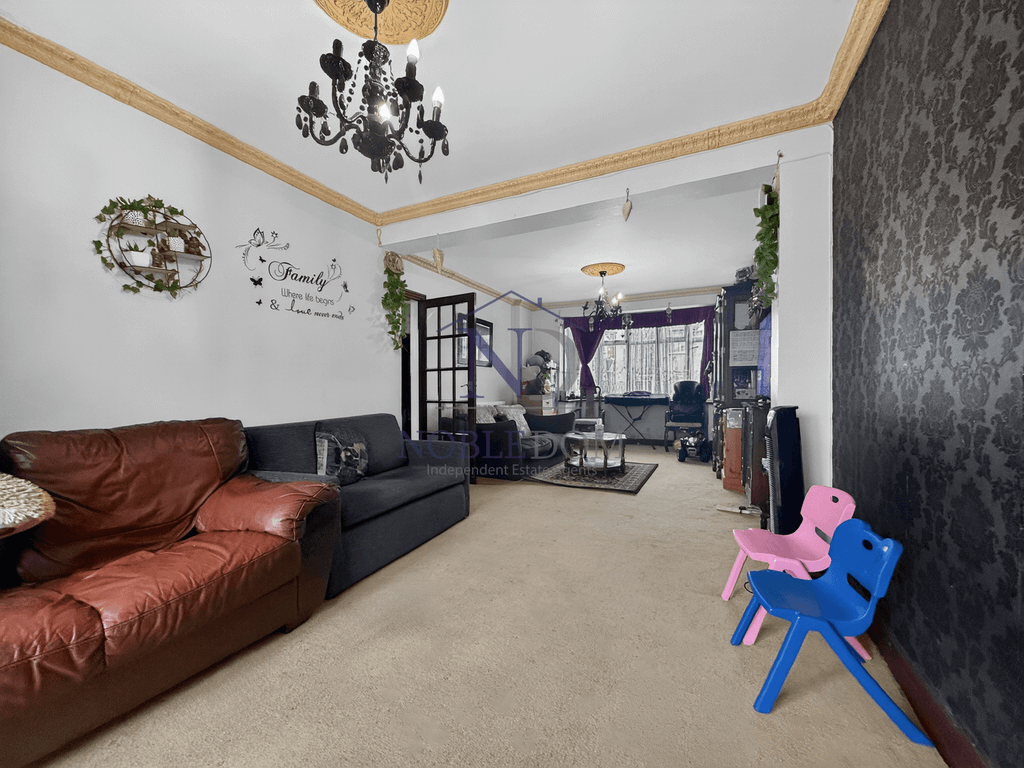 Property photo 2 of 18 Cf6598cc94974A87d8F64B73c46807Ea