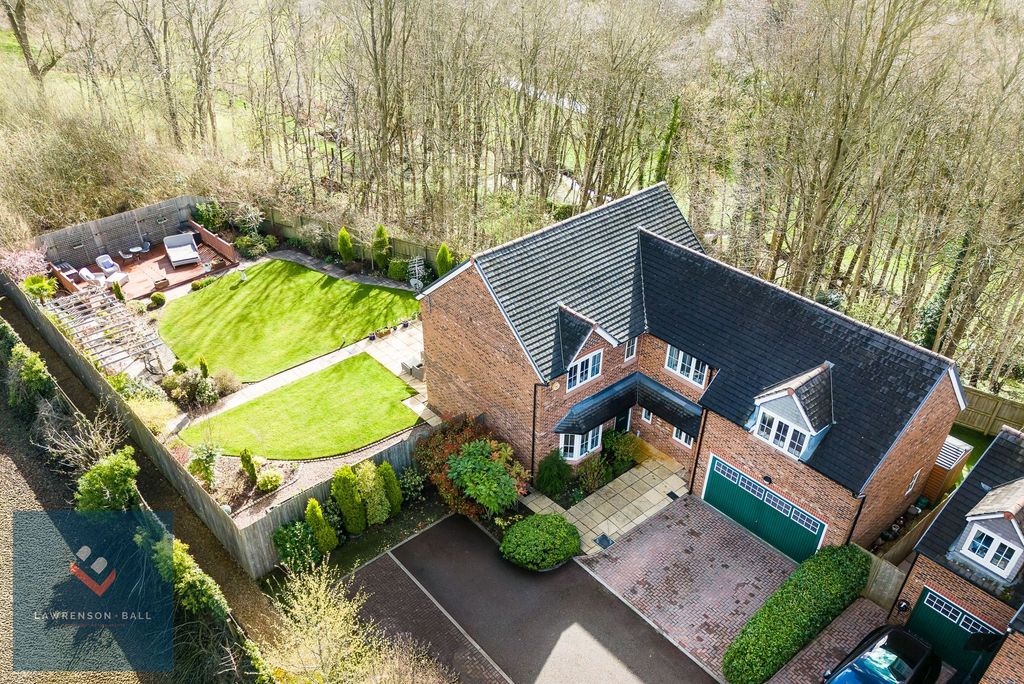 Property photo 3 of 32 The Property