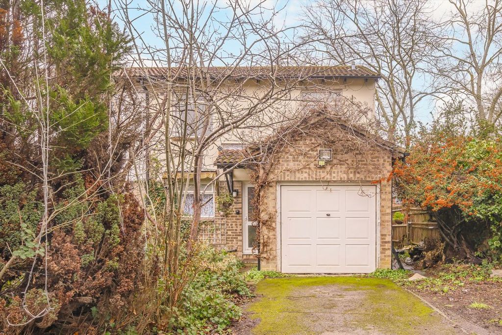 Property photo 1 of 6