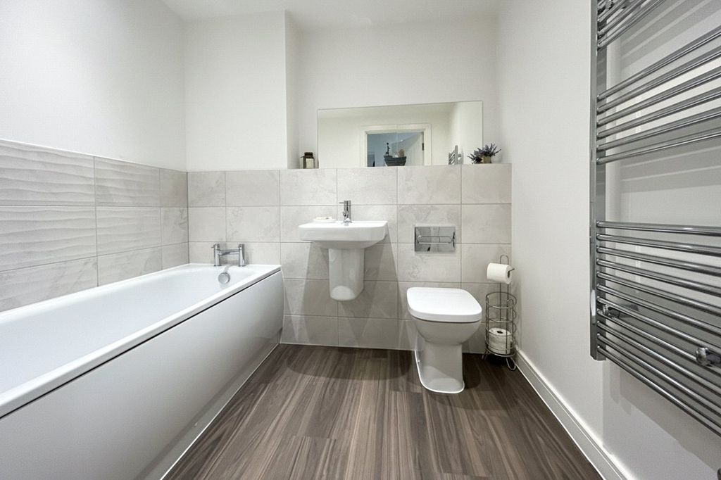 Property photo 3 of 15 Picture 3