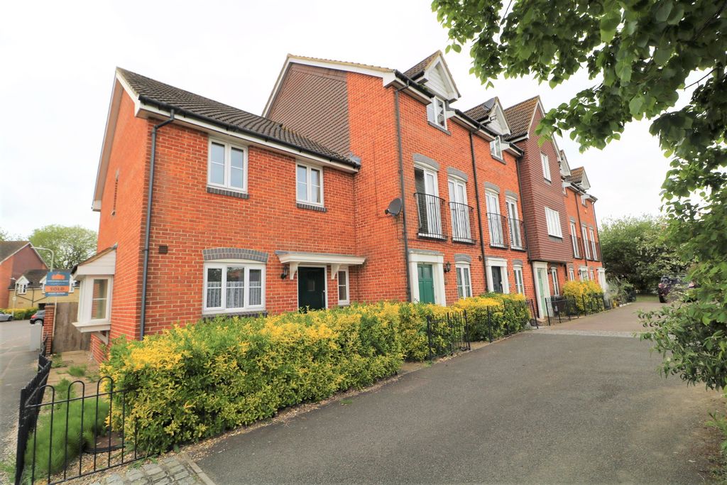 Property photo 1 of 12 Street View