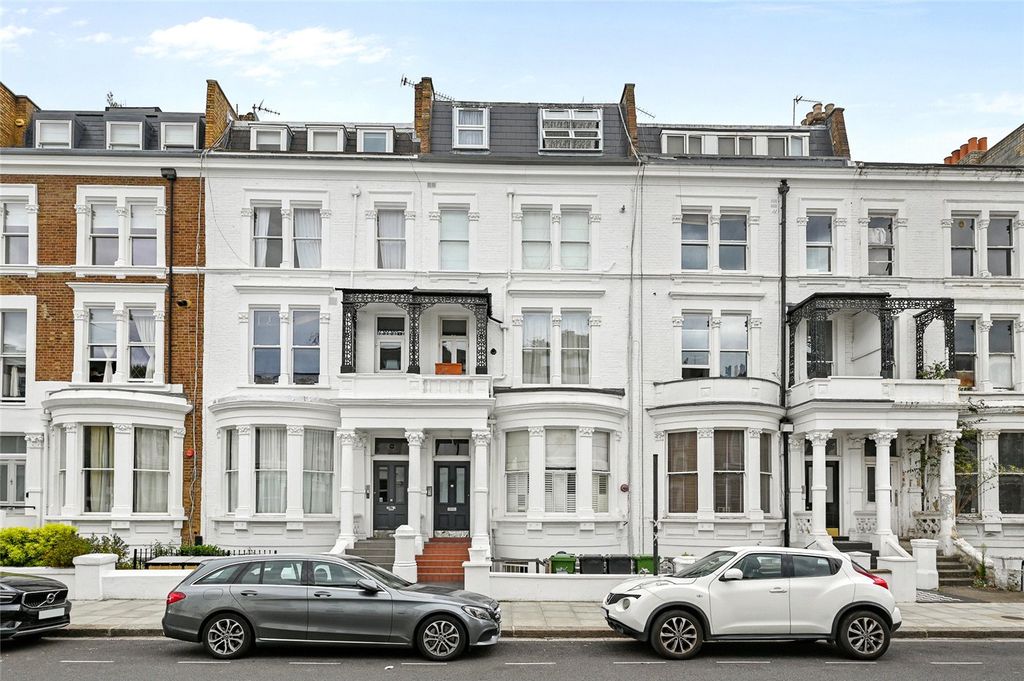 Property photo 2 of 12 Picture No. 15