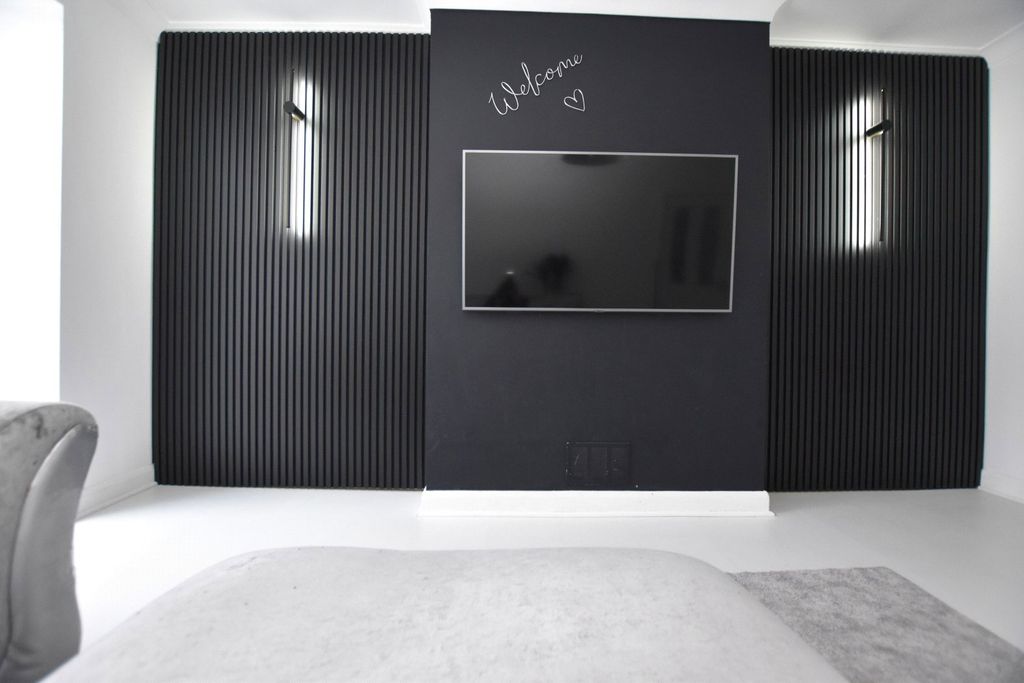 Property photo 2 of 18 Picture No. 09