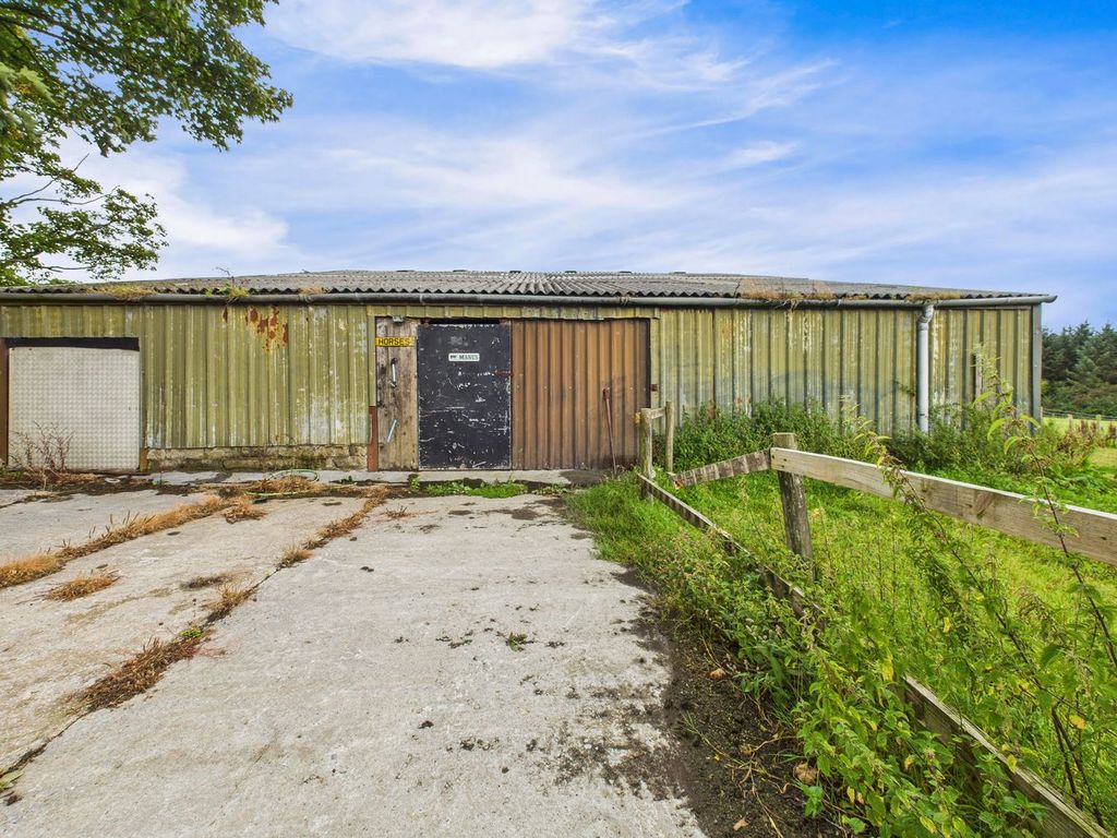 Additional image 4 of 4 bed farm for saleReynalton, Kilgetty SA68