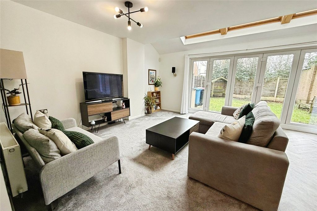 Property photo 2 of 15 Picture No. 06