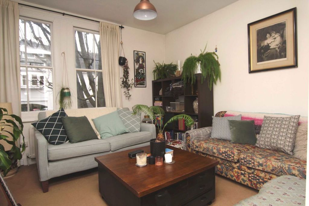 Property photo 2 of 4