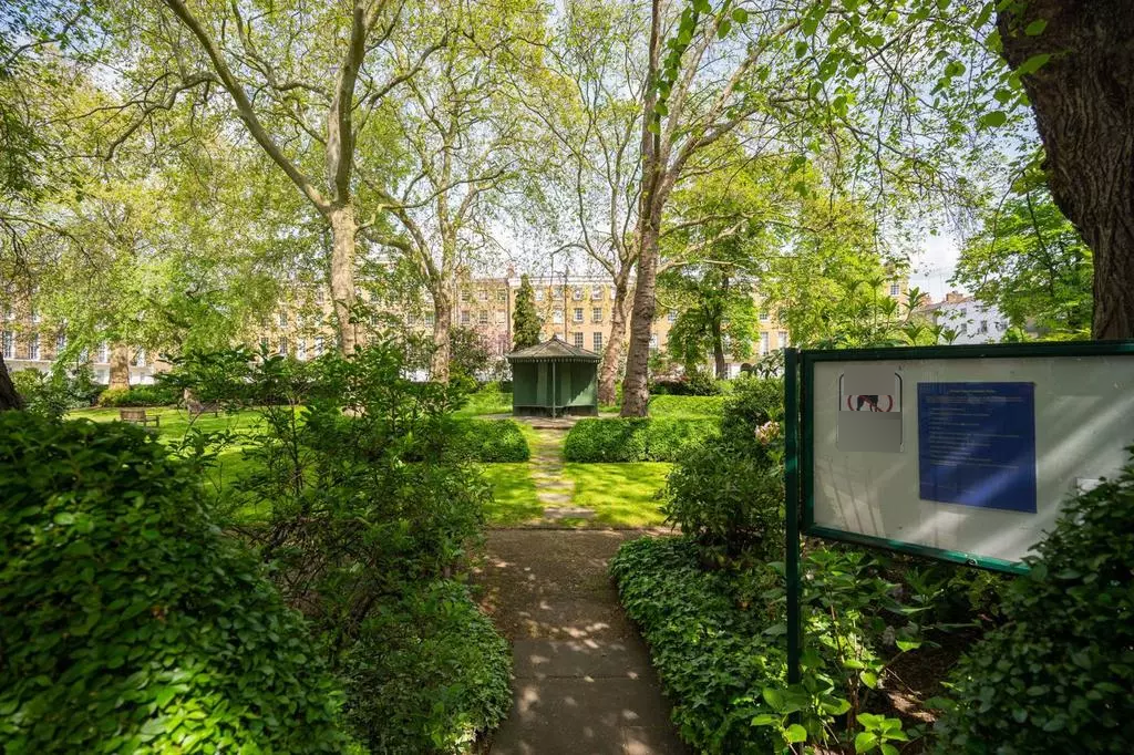 Property photo 2 of 10 Photo 1