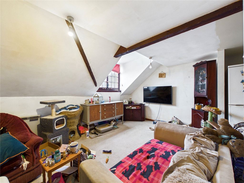 Property photo 3 of 5 Picture No. 04