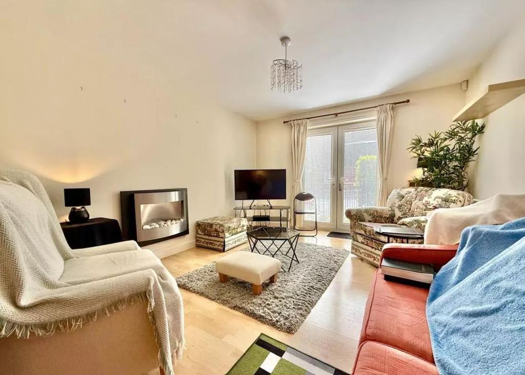 Property photo 1 of 6 Reception Room