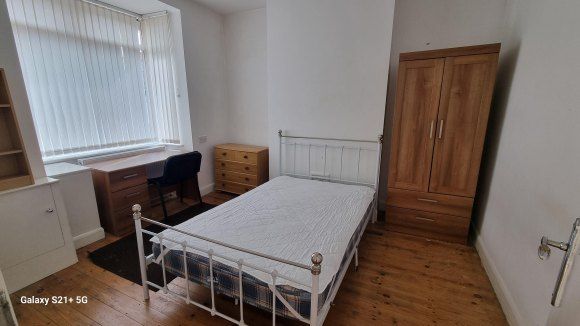 Property photo 3 of 5 16E Bedroom1.Jpg