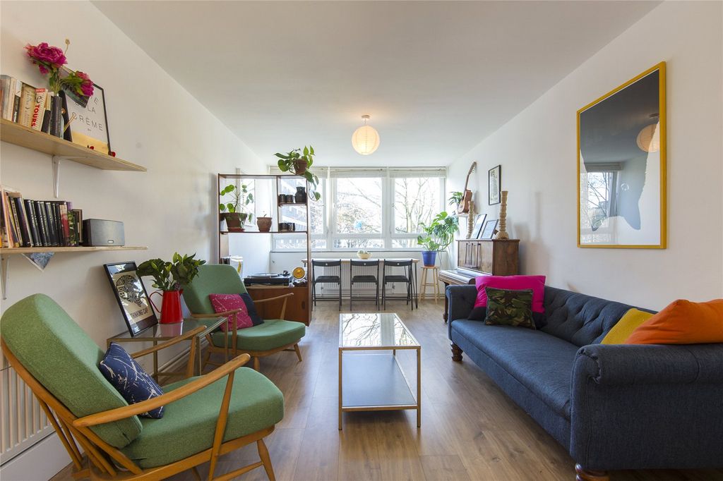 Property photo 1 of 11 Reception View 2