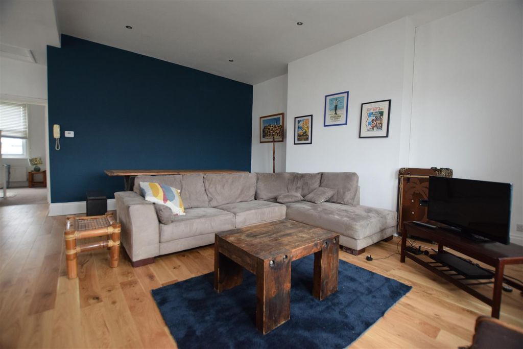 Property photo 3 of 8 Dsc_0115.Jpg