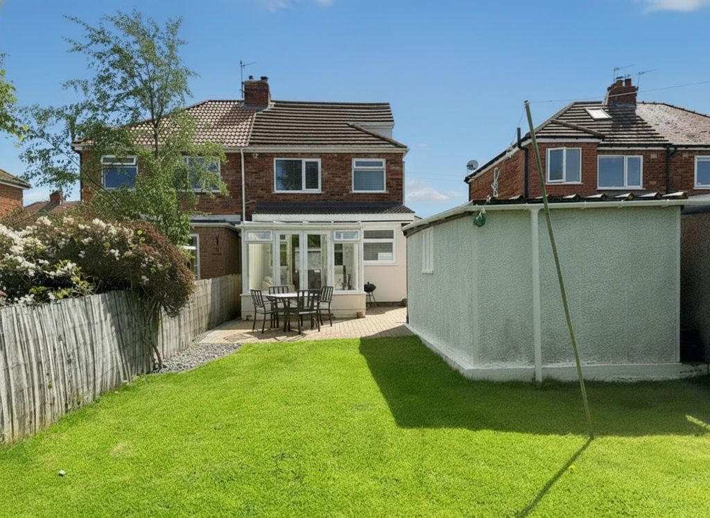 Property photo 2 of 24 Photo 26
