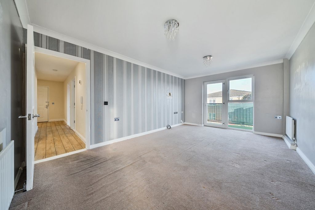 Property photo 2 of 19 Reception Room