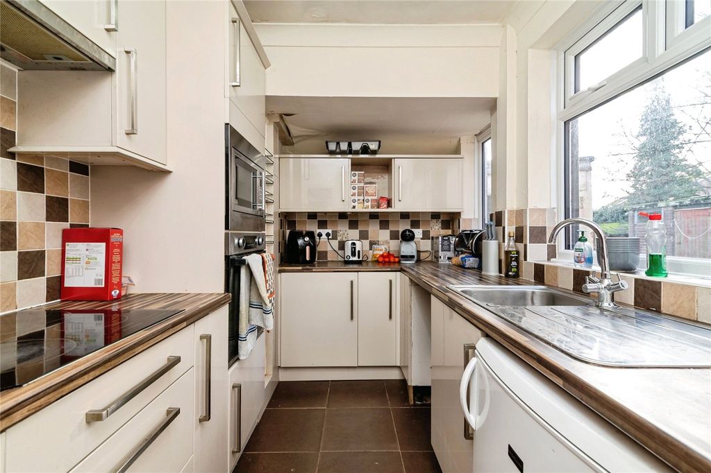 Property photo 3 of 16 Picture No. 05