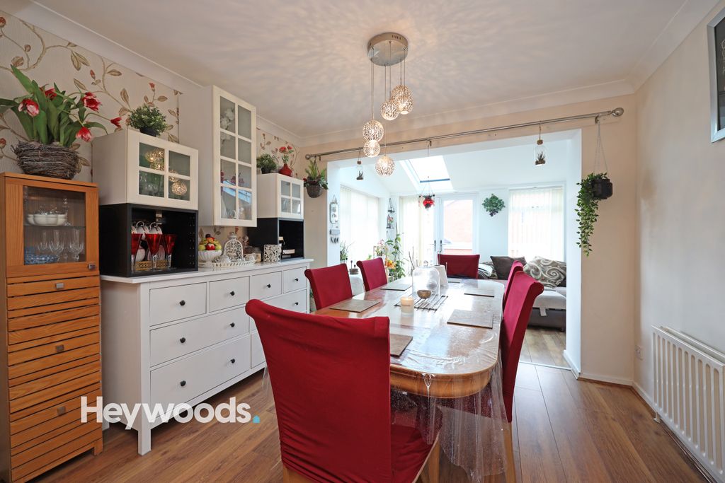 Property photo 3 of 35 0F1A4060