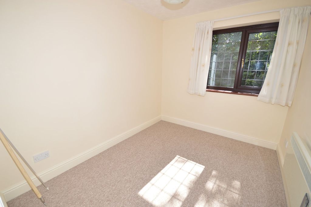 Property photo 3 of 6