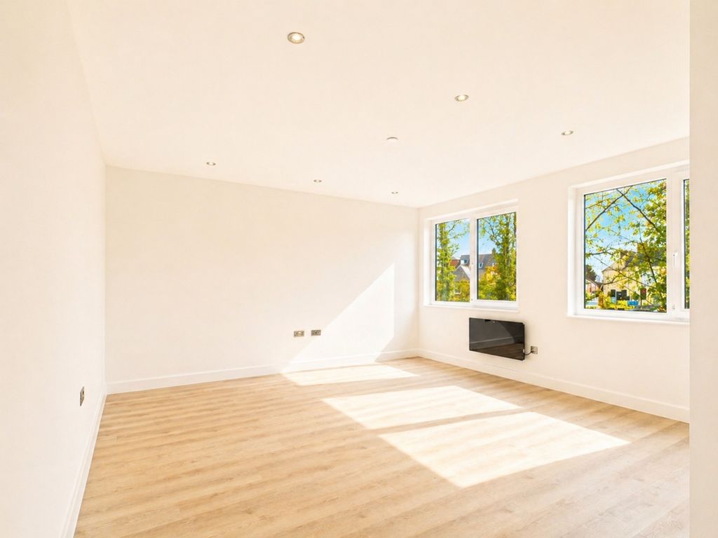 Property photo 3 of 5 Bedroom