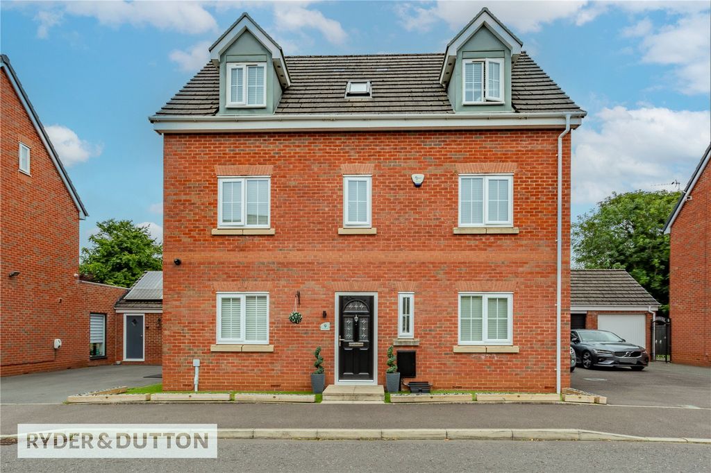 Property photo 1 of 35 Picture No. 09
