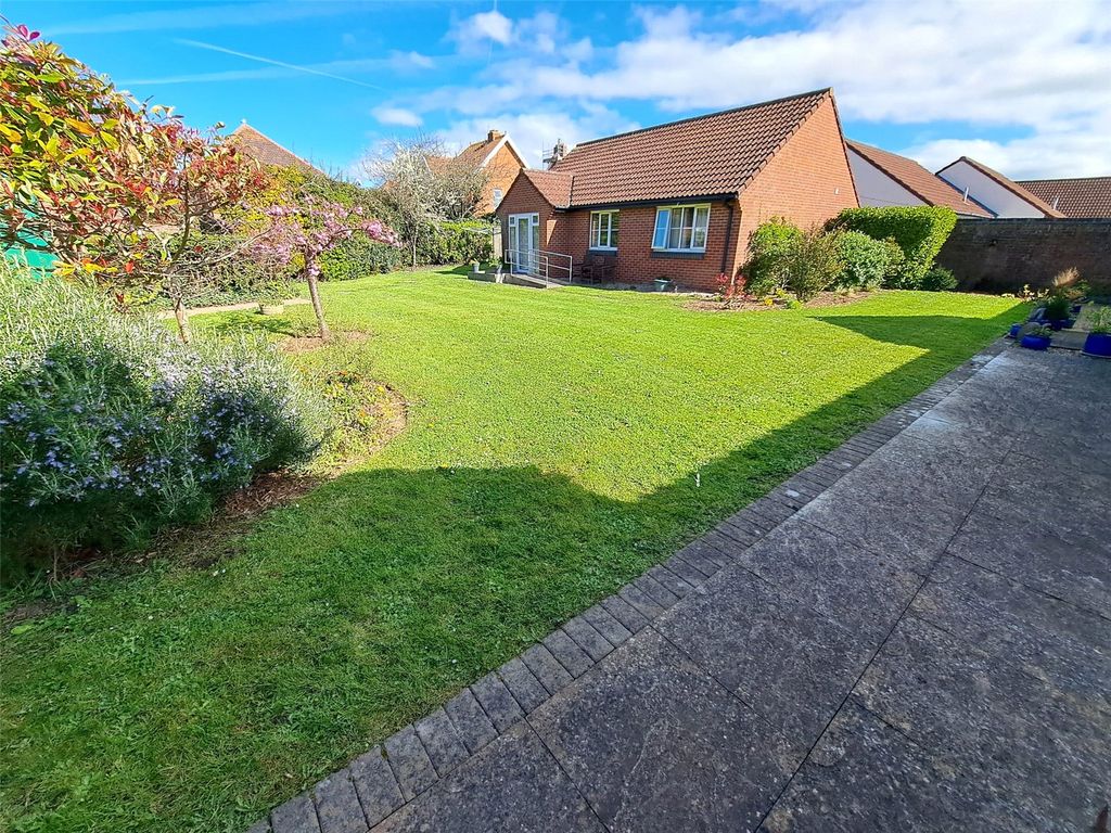 Property photo 3 of 10 Picture No. 19