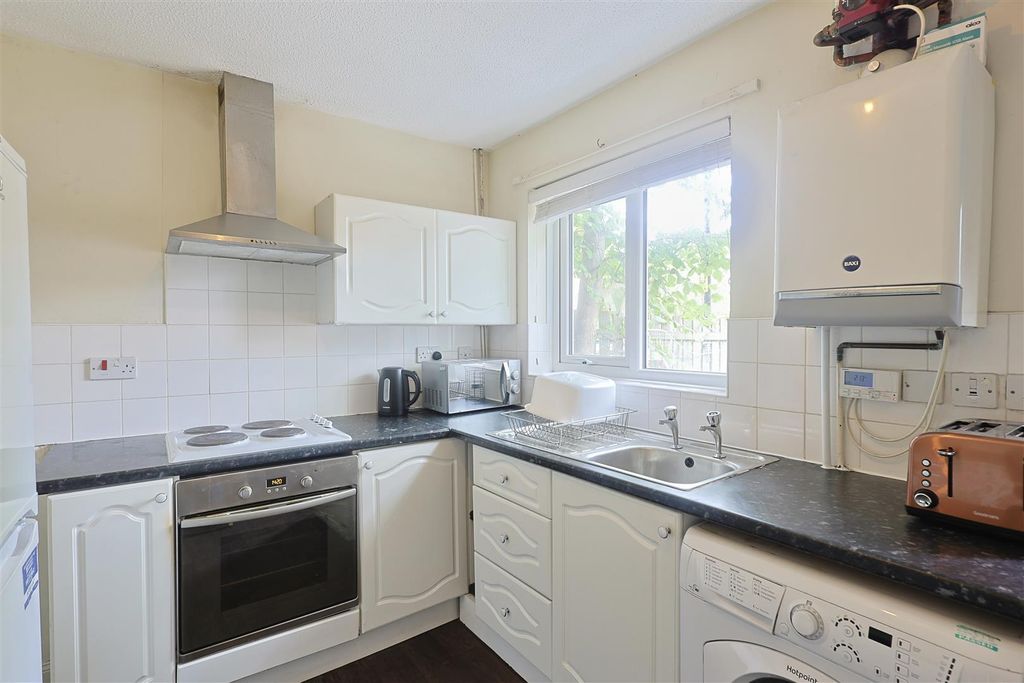 Property photo 3 of 8 125D2C30-12Fb-42E1-B108-Cab6423Fc0B6_1_201_A.Jpeg