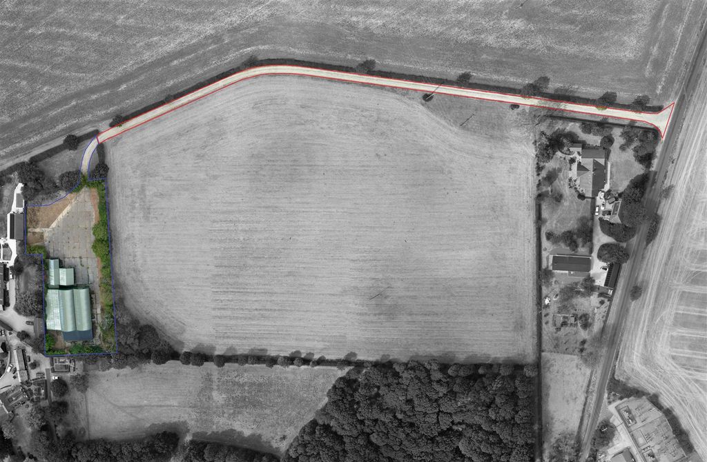 Property photo 2 of 12 Site Plan.Jpg