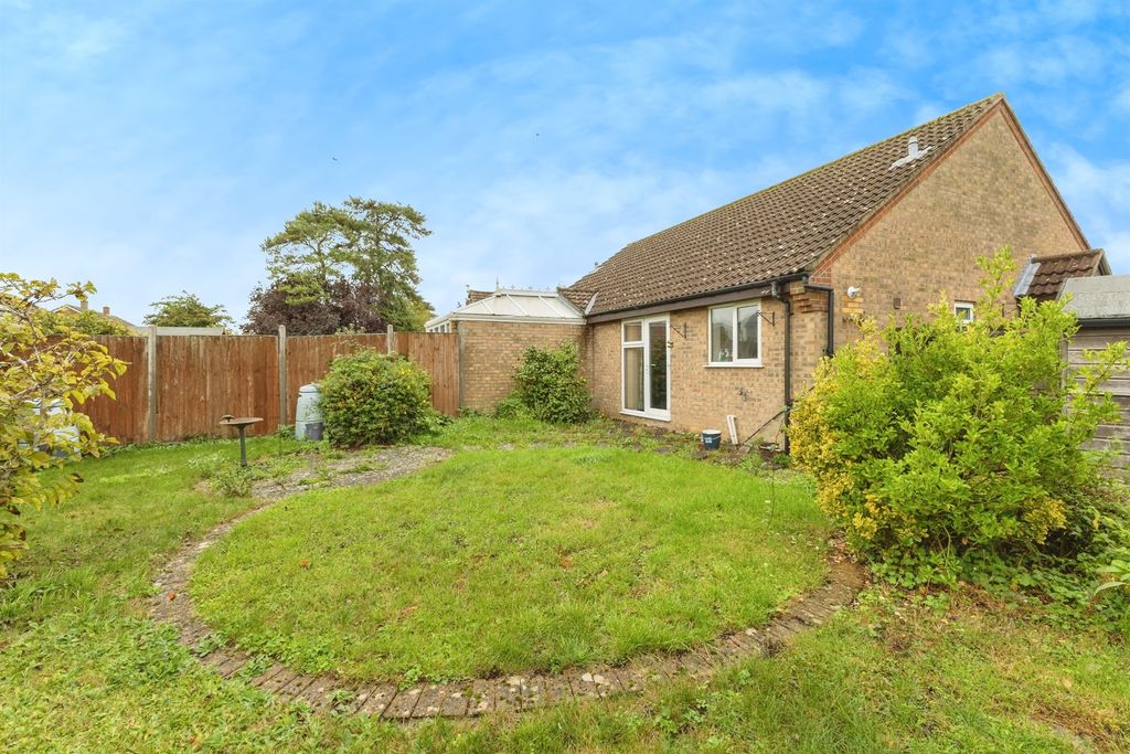 Property photo 3 of 13