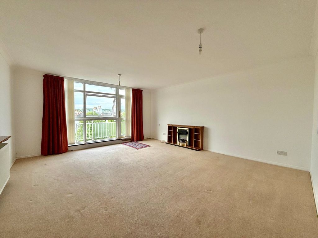 Property photo 2 of 11 Picture No. 10