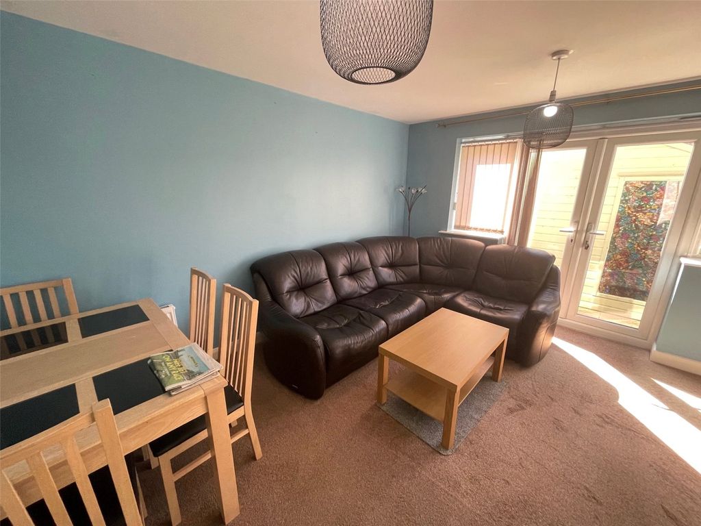 Property photo 3 of 15 Picture No. 07