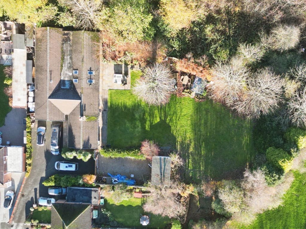 Property photo 2 of 49